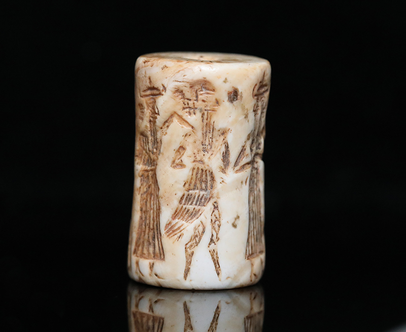 Antique Gallery Soleil アンティークジュエリー / アッカド王朝時代